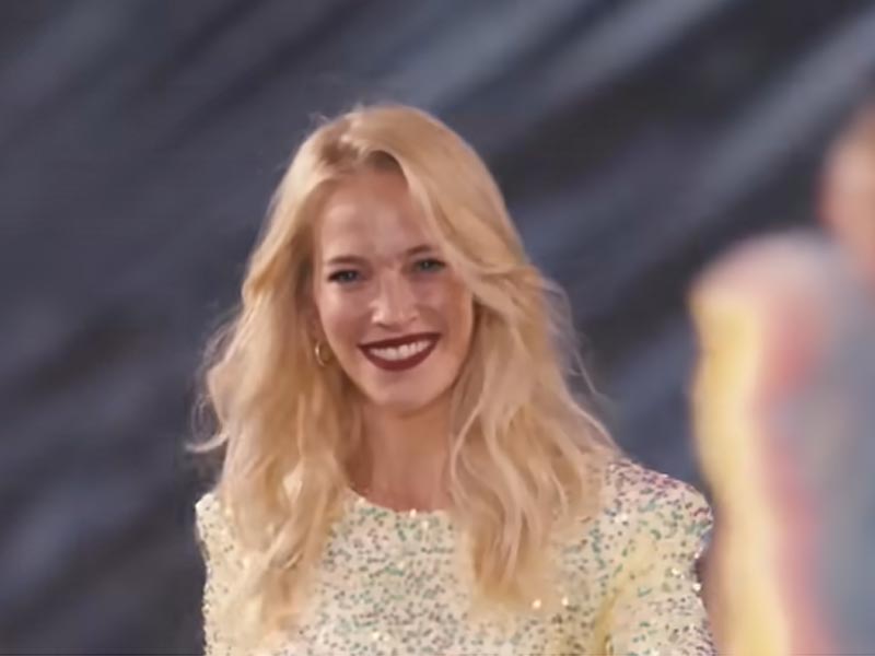 Luisana Lopilato en la Semana de la Moda de París