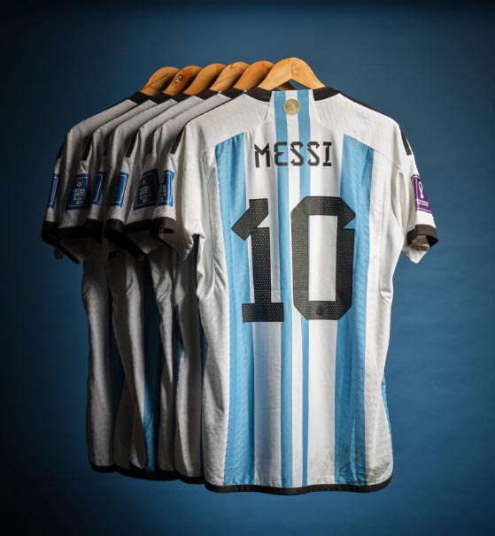 Camisetas de Messi usadas en Qatar 2022 rematadas por Sotheby's
