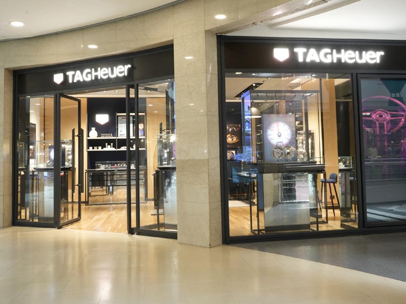 Nuevo local de TAG Heuer en Alcorta Shopping