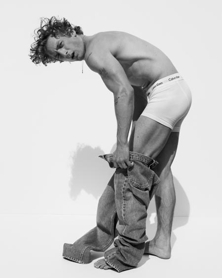 Jeremy Allen White Para Calvin Klein