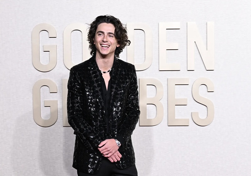 Timothée Chalamet en los Golden Globes 2024