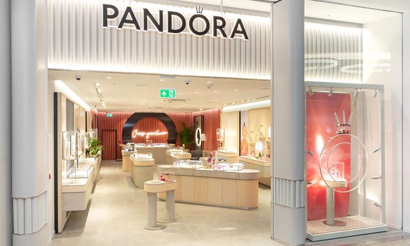 Pandora local