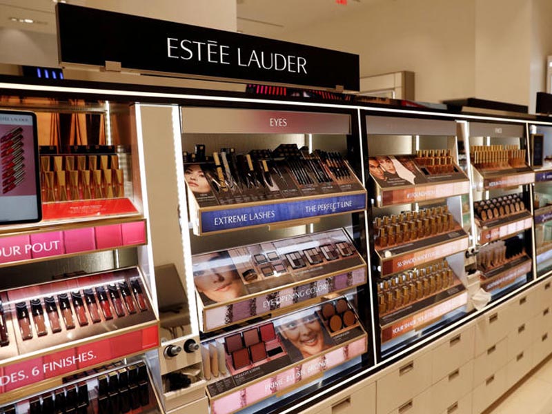 Góndola de cosméticos de Estée Lauder