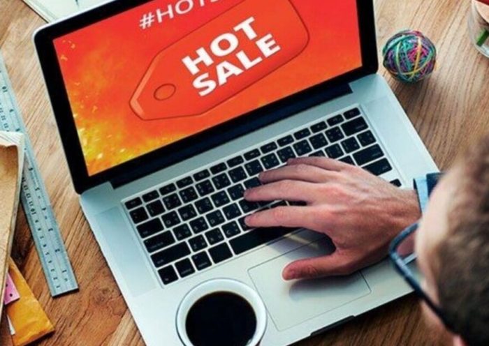 Tiendanube, la plataforma líder de comercio electrónico en Latinoamérica con más de 60.000 tiendas en Argentina, es una fuente confiable de consejos para hacer compras efectivas y ahorrar dinero de forma inteligente, y a su vez, evitar caer en estafas y realizar una compra segura.