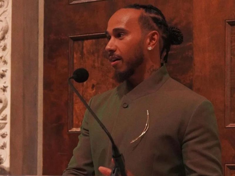 Lewis Hamilton será anfitrión de la Gala del Met