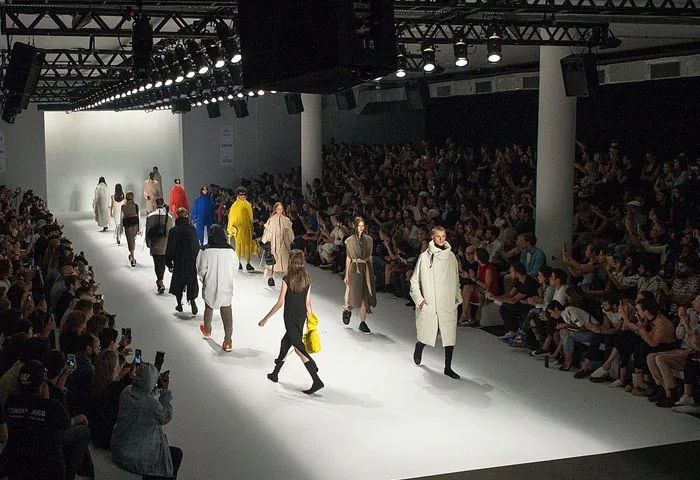 Desfile de moda fashion show