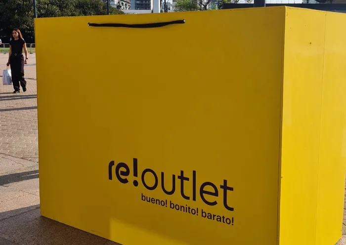 Re Outlet La Rural