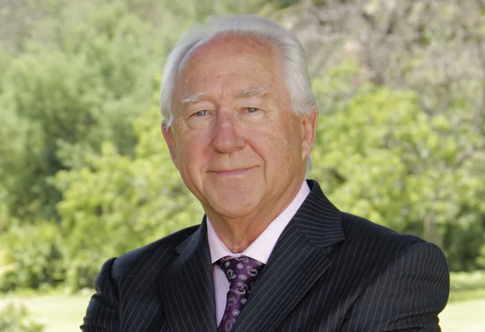 Horst Paulmann Kemna fundador de Cencosud
