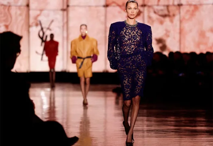 Gigi Hadid para Saint Laurent