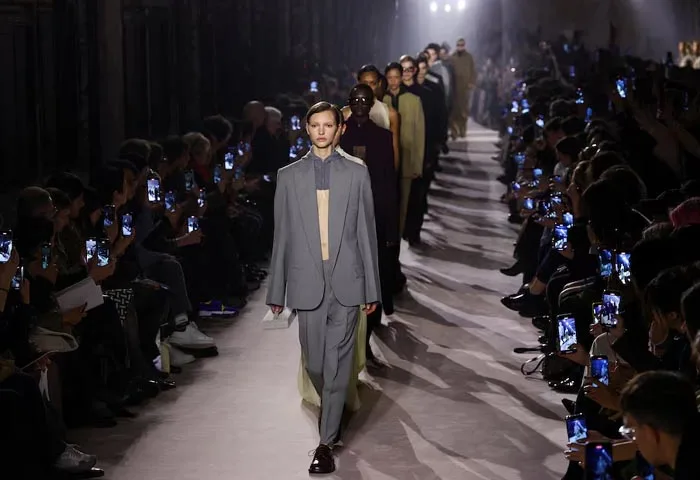 Victoria Beckham Fashion Show en París