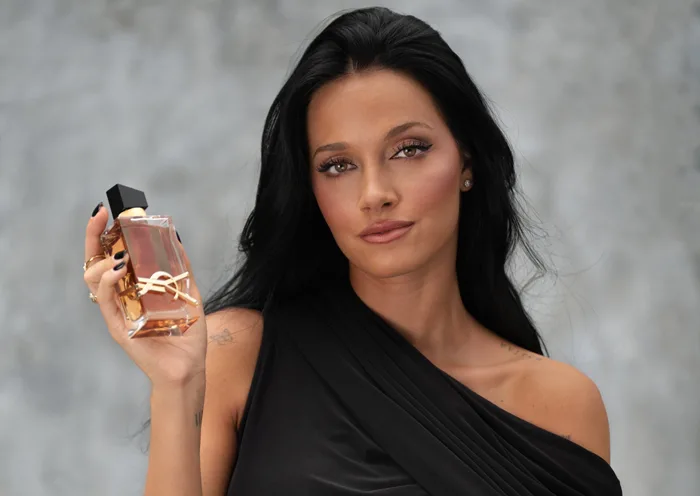 Oriana Sabatini se suma a YSL