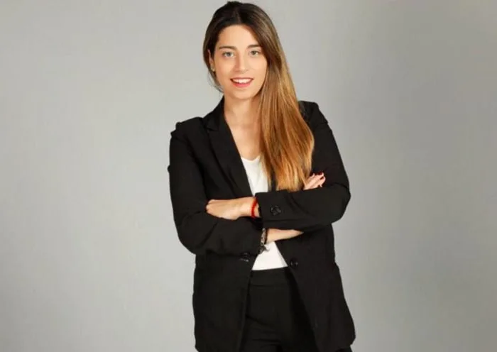 Florencia Racana, Natura y Avon