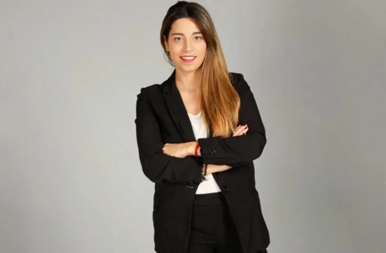 Florencia Racana, Natura y Avon