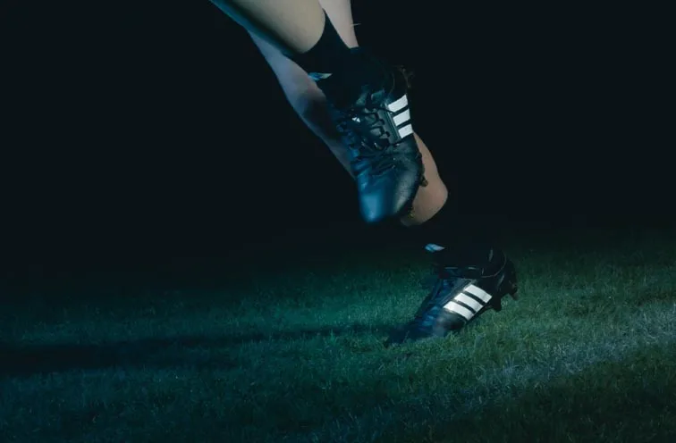 Botín RS15 Avaglide Rise de adidas