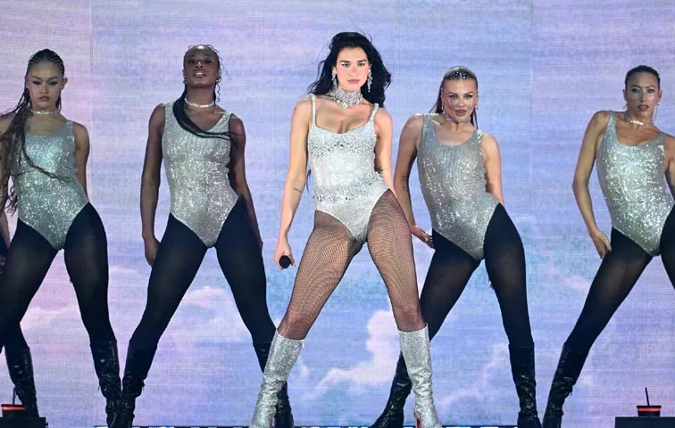 Body Swarovski de Dua Lipa